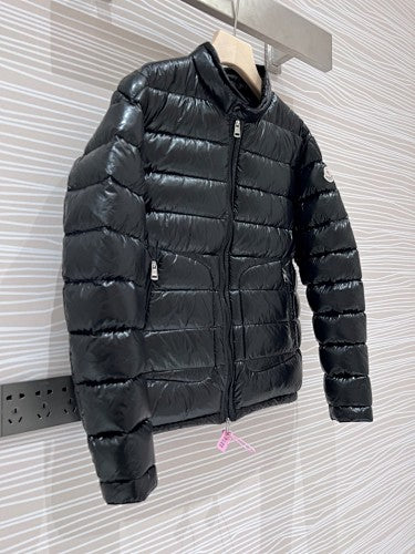 Moncler Acorus Stand-Collar Quilted Puffer Jacket - Black