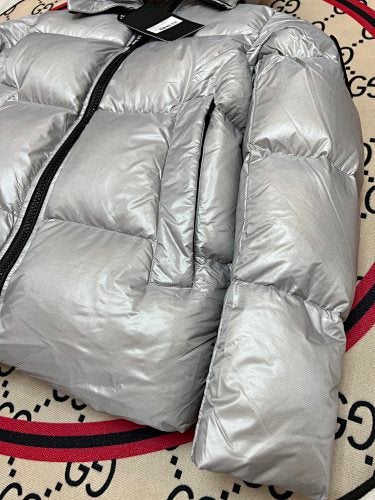 Canada Goose Crofton 2252 Hooded Puffer Jacket - Silver