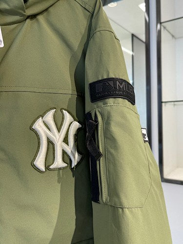 MLB New York Yankees Unisex Hooded Parka - Olive Green