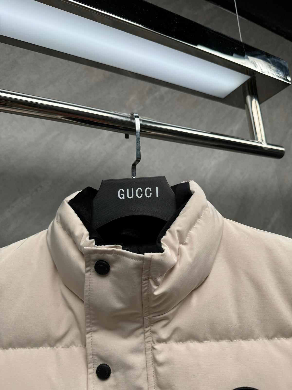 Canada Goose Black Badge Stand-Collar Puffer Vest - Cream
