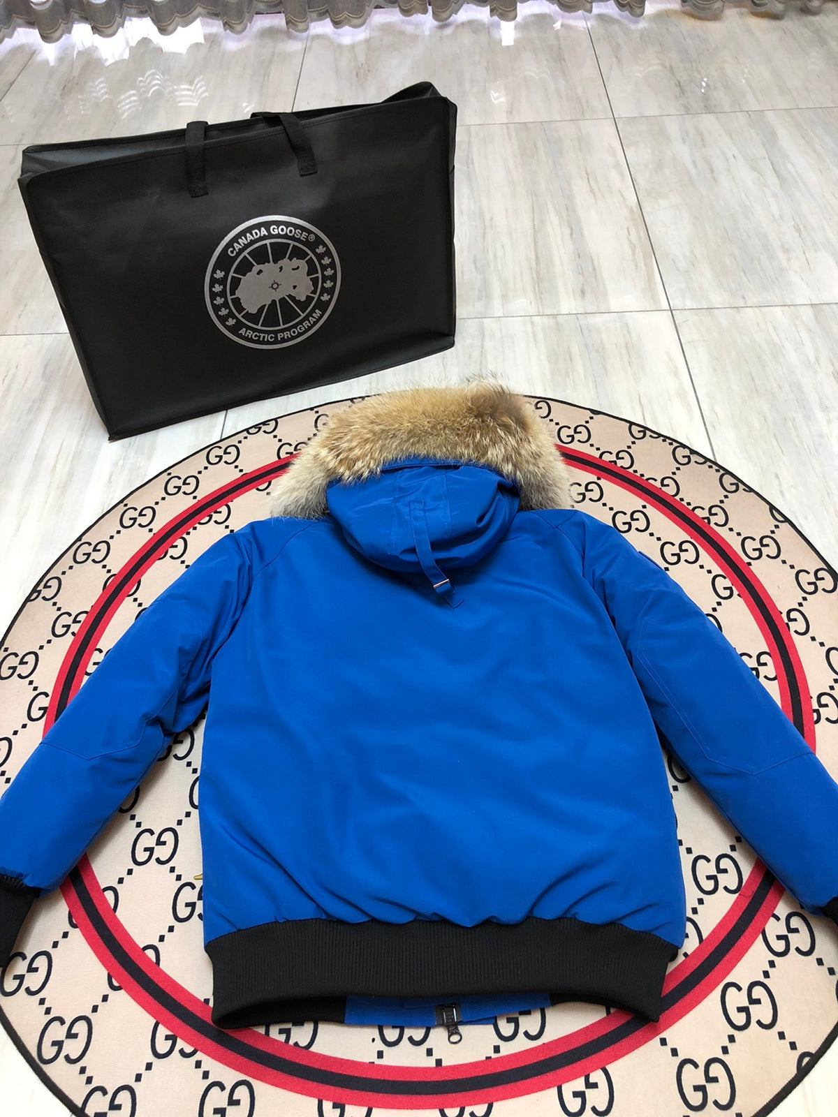 Canada Goose Chilliwack Hooded Bomber Jacket - Royal Blue