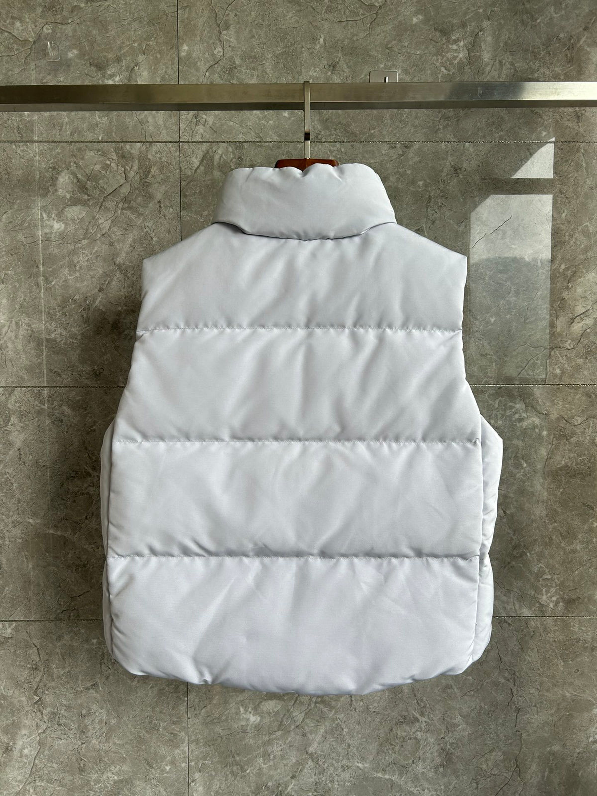 Canada Goose Grandview Black Label Cropped Puffer Vest - White