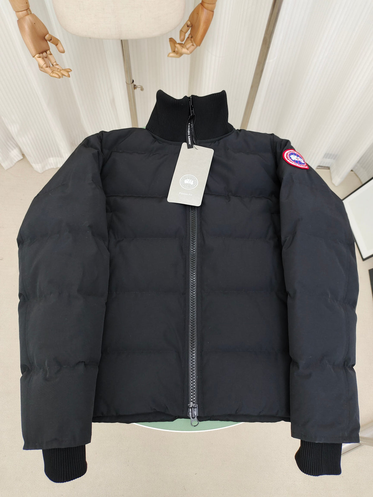 Canada Goose Stand-Collar Quilted Puffer Jacket - Black