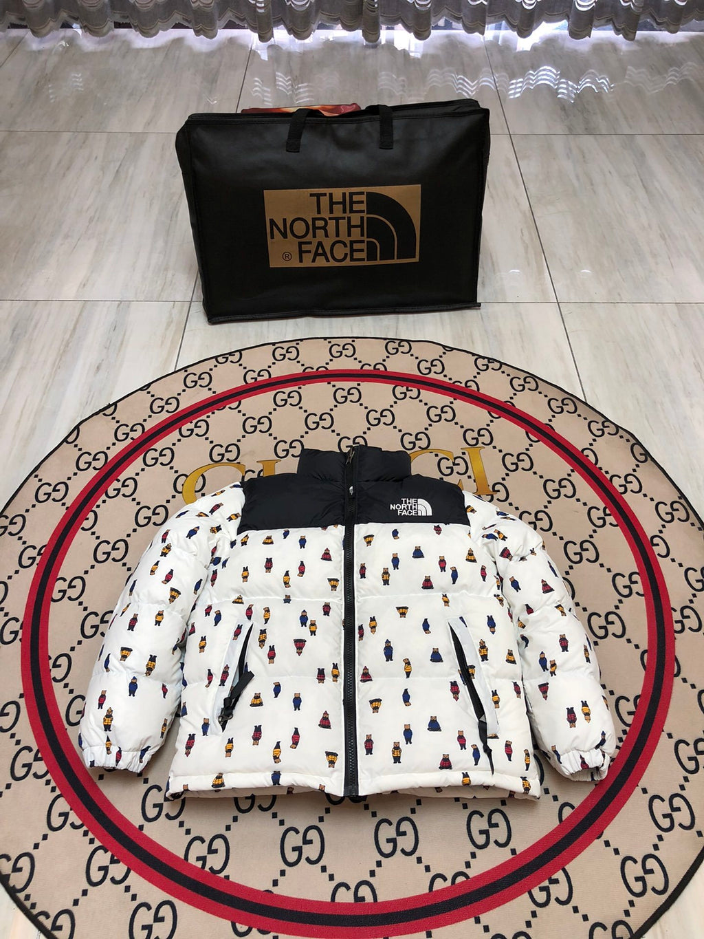 The North Face 1996 Kids' Printed Puffer Jacket - White & Black