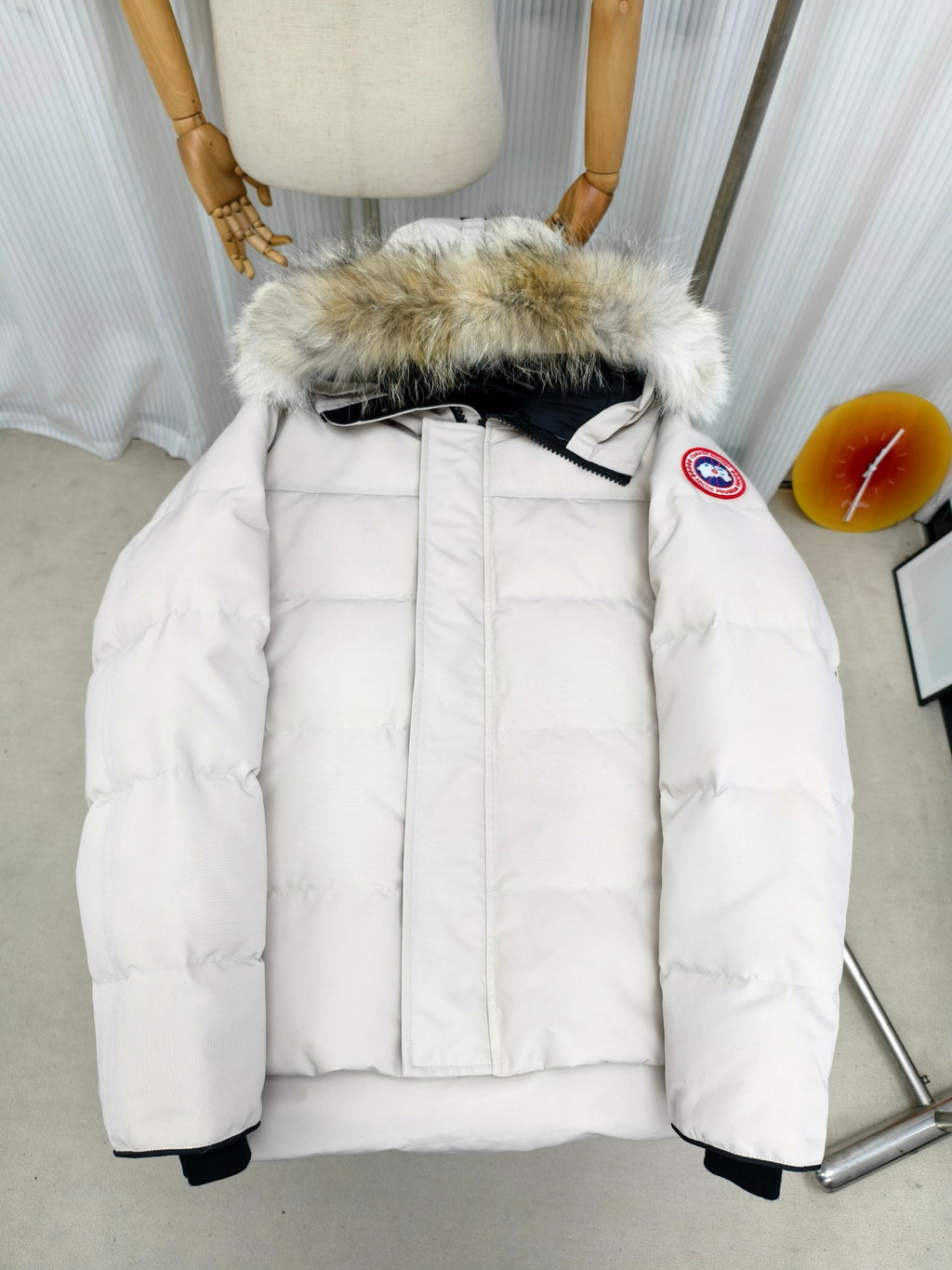 Canada Goose Wyndham Hooded Puffer Jacket - White