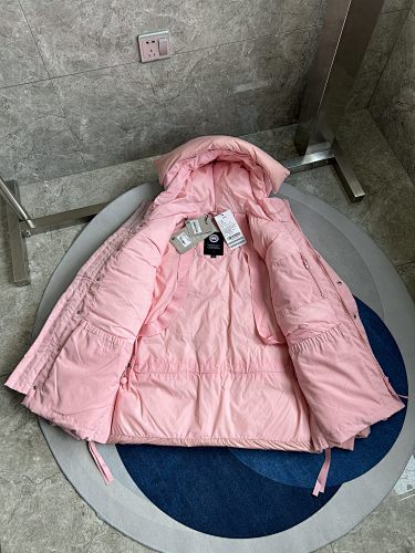 Canada Goose Expedition Hooded Parka - Pink