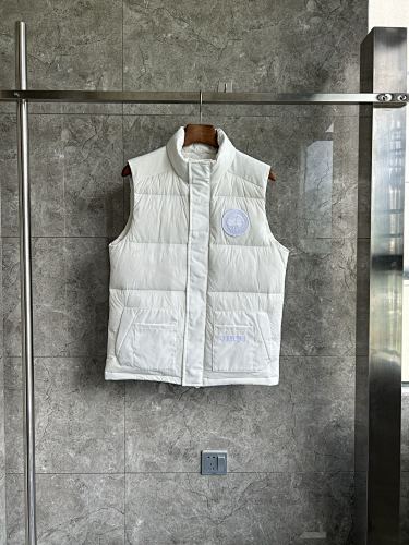 Canada Goose Tonal Logo Quilted Puffer Vest - White