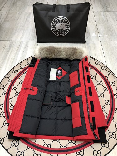 Canada Goose Unisex Expedition Parka - Red